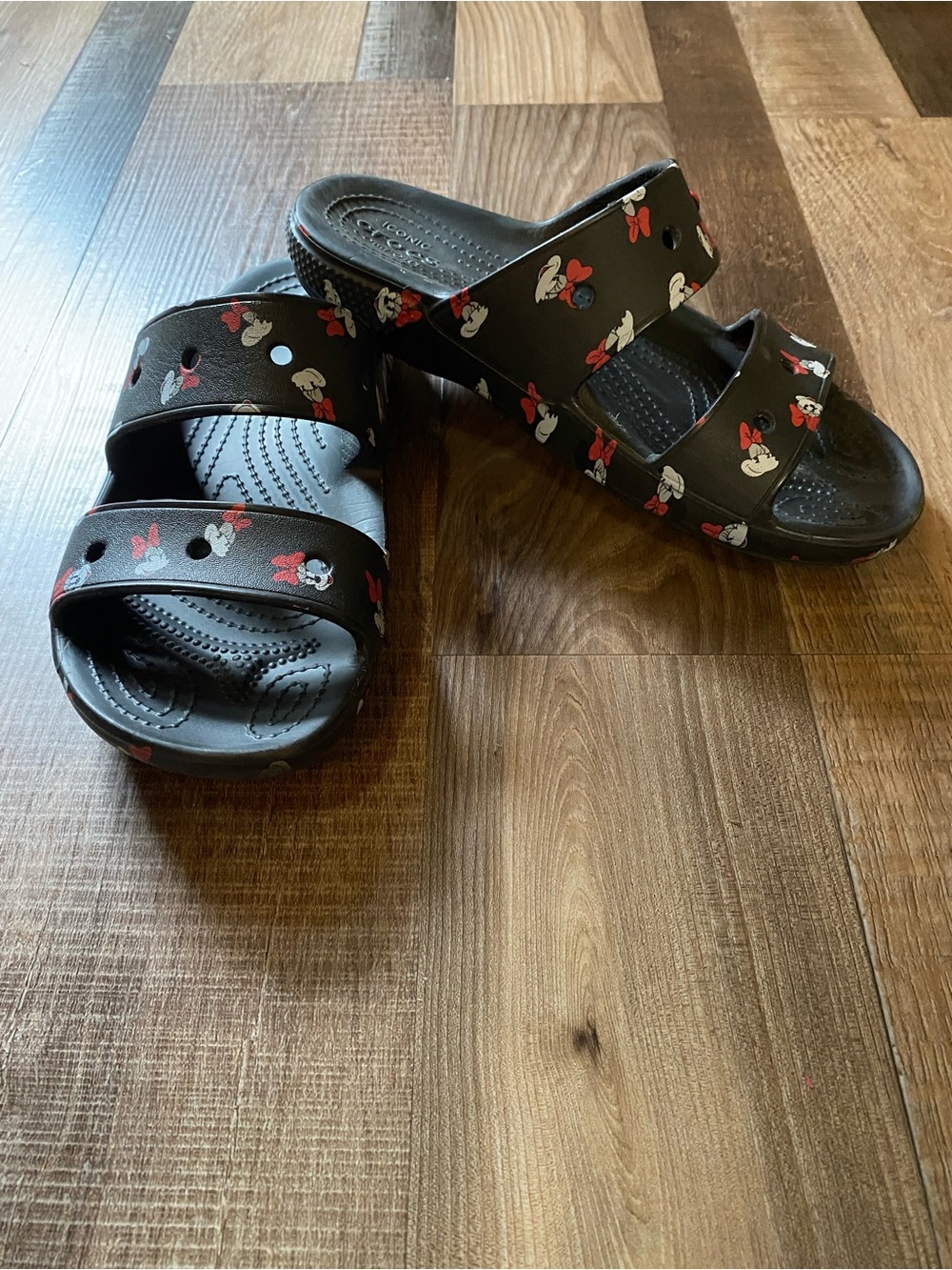 CROCS Black Minnie Mouse Slide Sandals with Red Accents